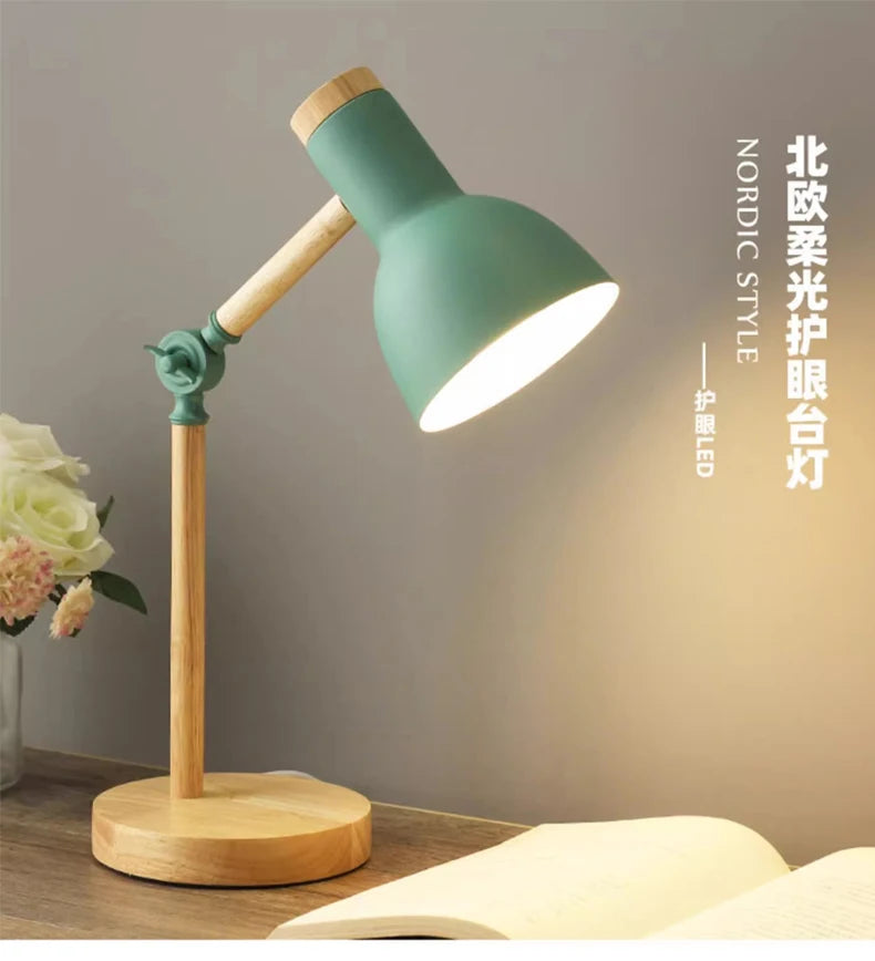 Lampe de bureau enfant scandinave en bois