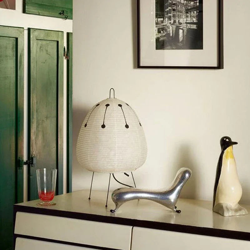 Lampe de bureau LED en papier de riz sur trépied en métal