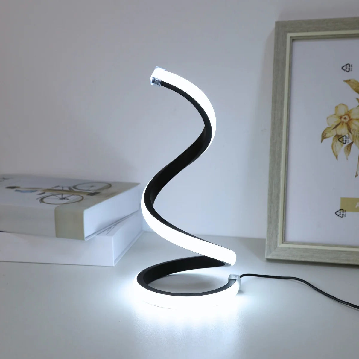 Lampe de bureau LED spirale